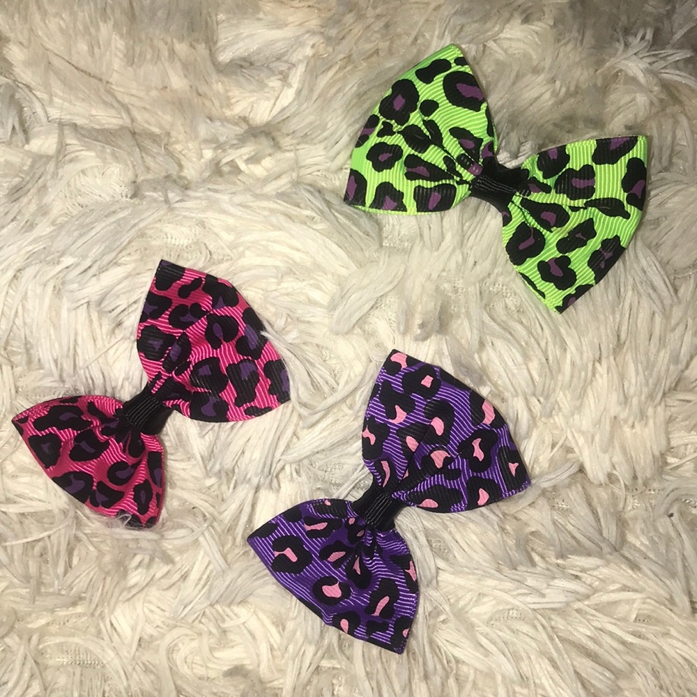Cheetah Bows